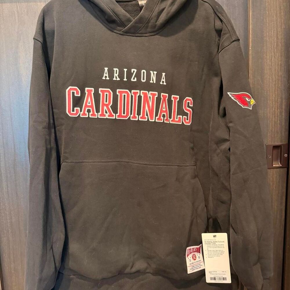 Lululemon Men's Black and Grey Hoodie